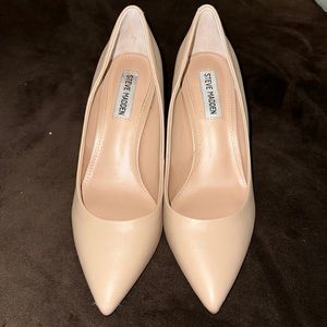 Steve Madden Luiza Nude Leather Pump Size 9 Neutral Heels